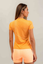 Cargar imagen en el visor de la galería, TSHIRT PEACH LOVE