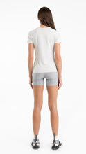 Cargar imagen en el visor de la galería, TSHIRT ESSENTIALS GRIS