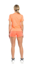 Cargar imagen en el visor de la galería, TSHIRT ESSENCIAL CORAL